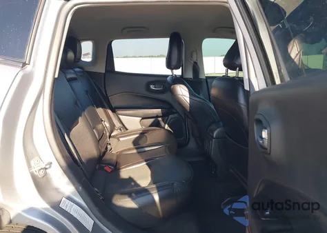 2020 Jeep Compass Trailhawk 4X4 from USA, damaged, VIN 3C4NJDDBXLT177281